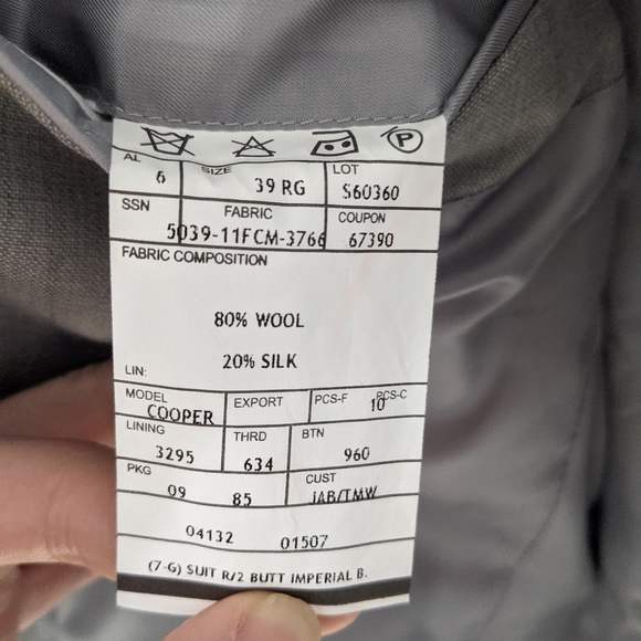 Jos A Bank Imperial Blend Cooper Suit - Picture 2 of 4